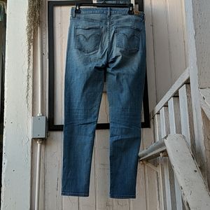 Levi's Skinny Jeans, size 28